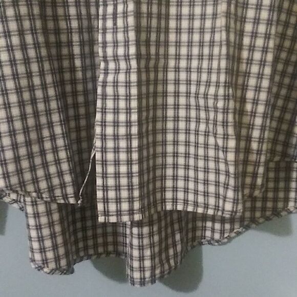 Tommy Hilfiger plaid button down - Picture 5 of 7